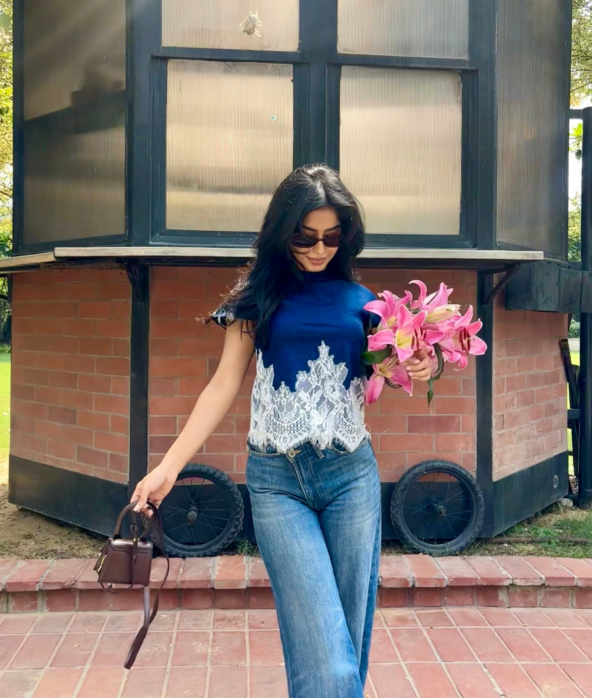 Anya Top